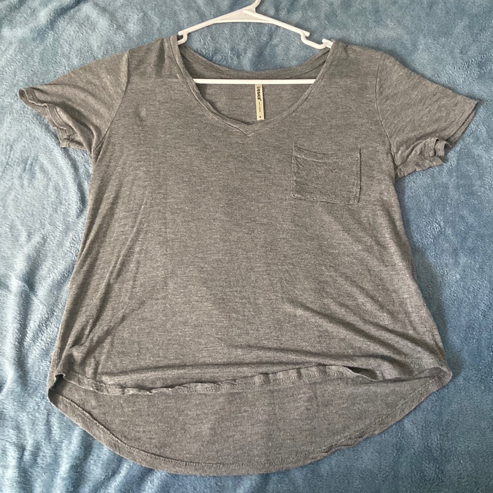 Grey t-shirt